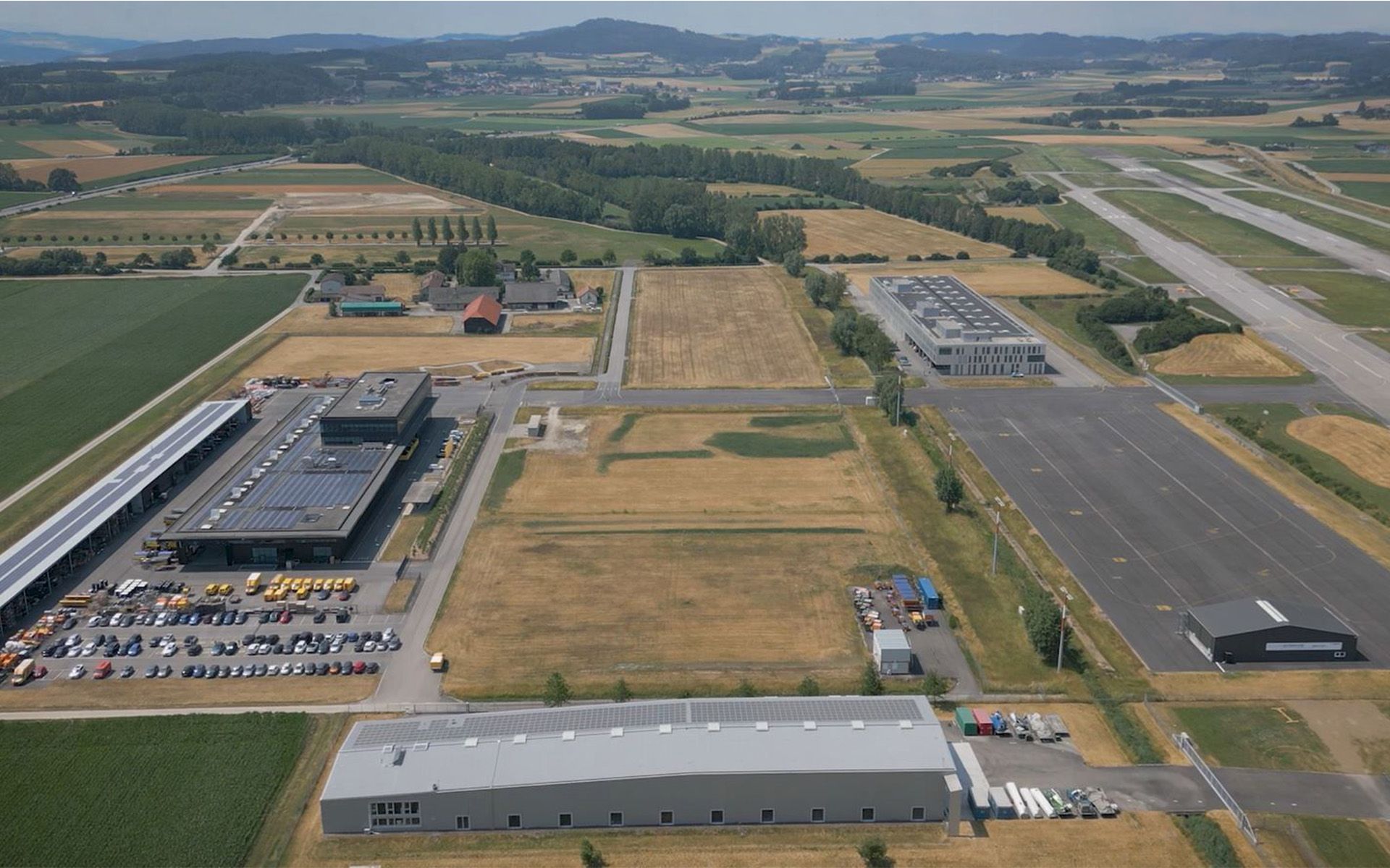 L'area dello swiss aeropole a Payerne vista dall'alto.
