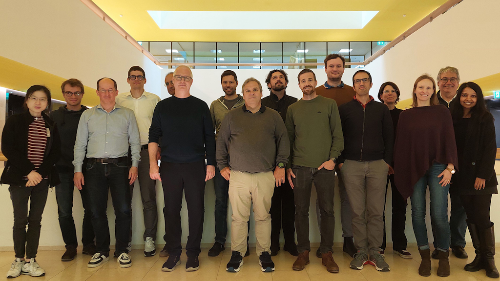 Il partecipanti di armasuisse S+T e del ETH di Zurigo durante l’incontro.