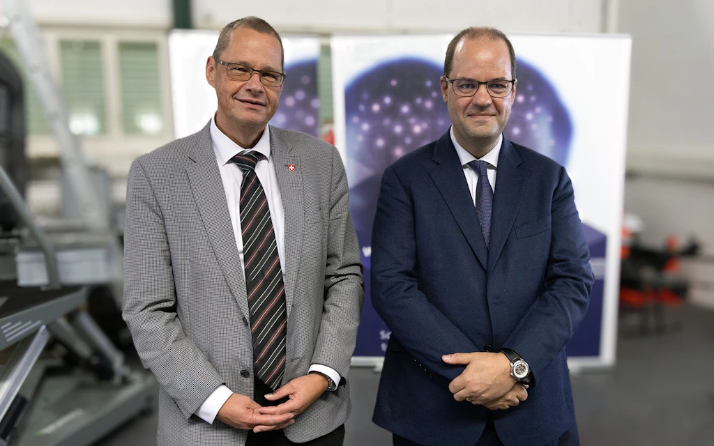 Urs Loher, Rüstungschef, und Antoine de Sèze,  Direktor für Westeuropa, Nordamerika und multilaterale Angelegenheiten bei der Generaldirektion für Rüstung (DGA)
