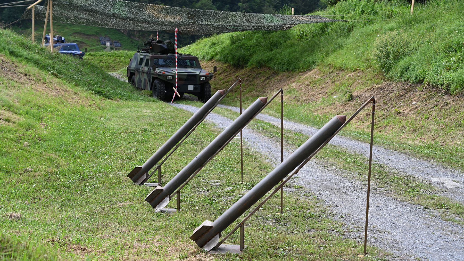 Tarnung und Täuschung