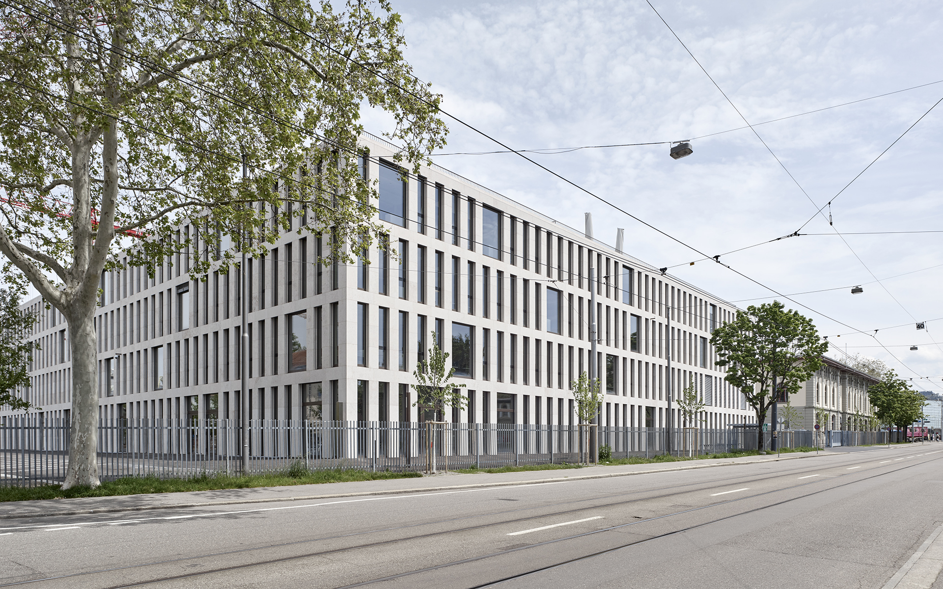 Armasuisse building in Guisanplatz