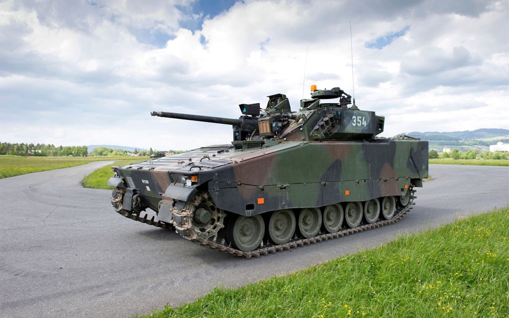 The armored personnel carrier 2000 on the tank track.