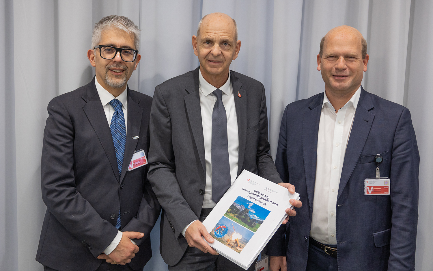 Signature du contrat Iveco