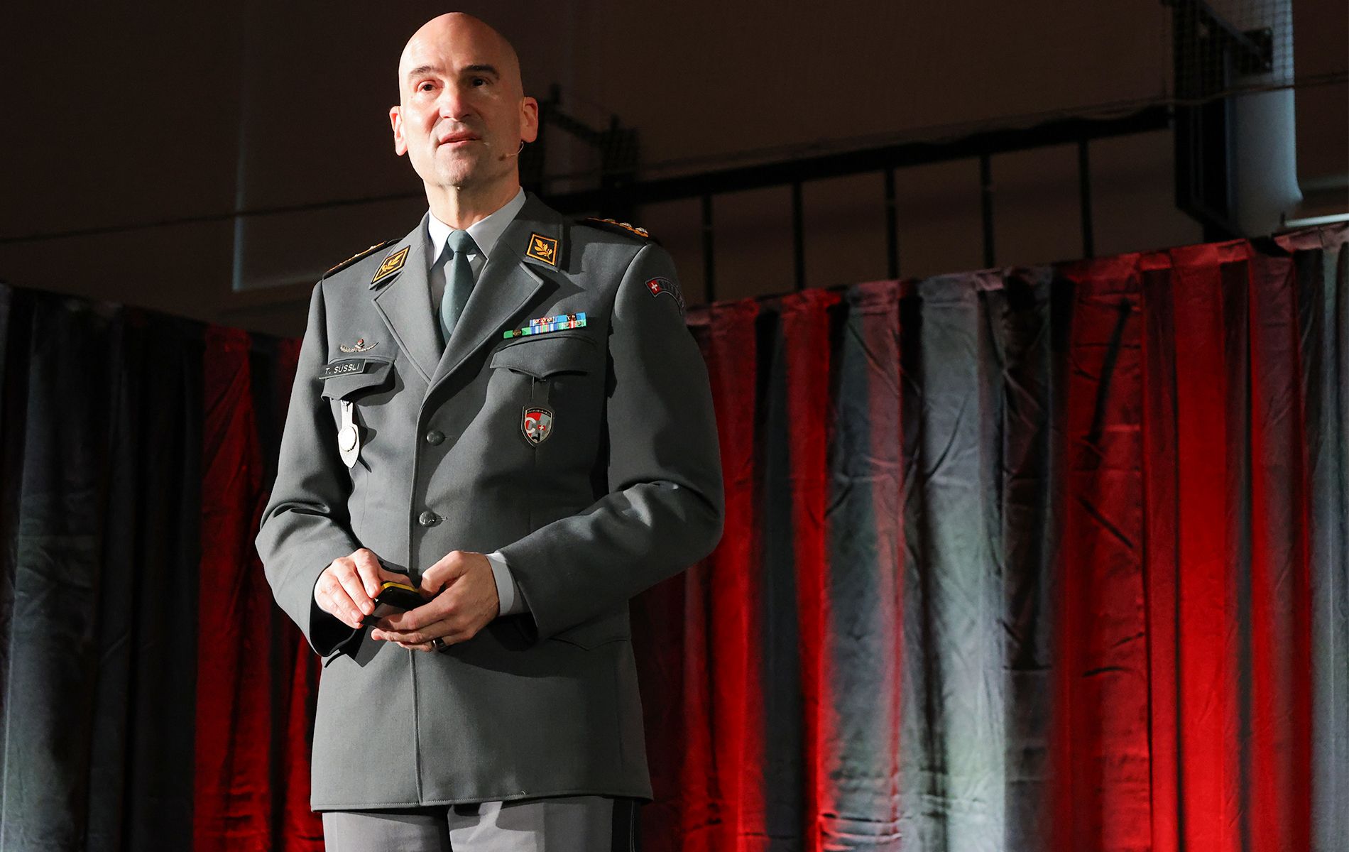 Photo du CdA Thomas Süssli pendant son discours