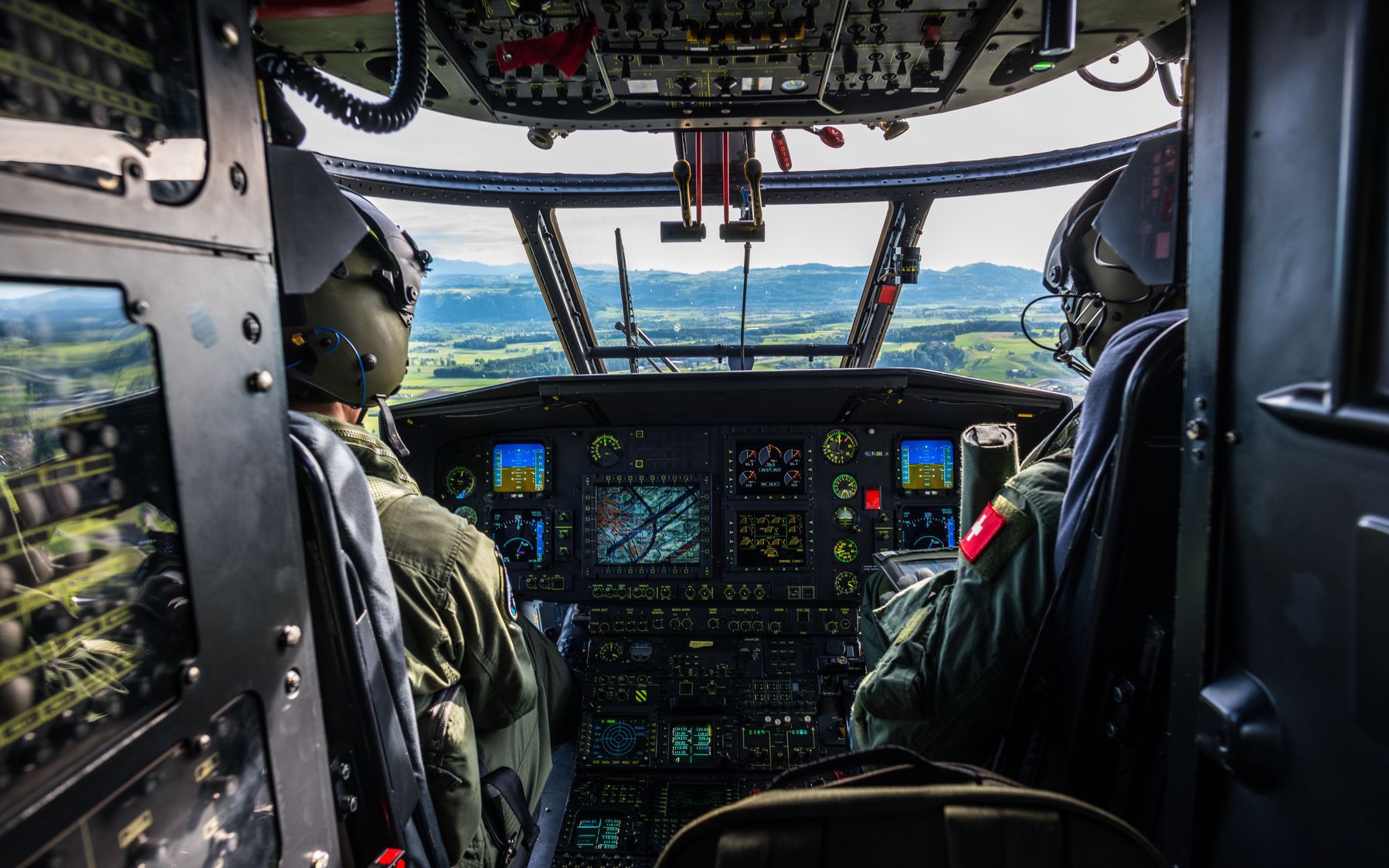 Cockpit de l'hélicoptère de transport Cougar