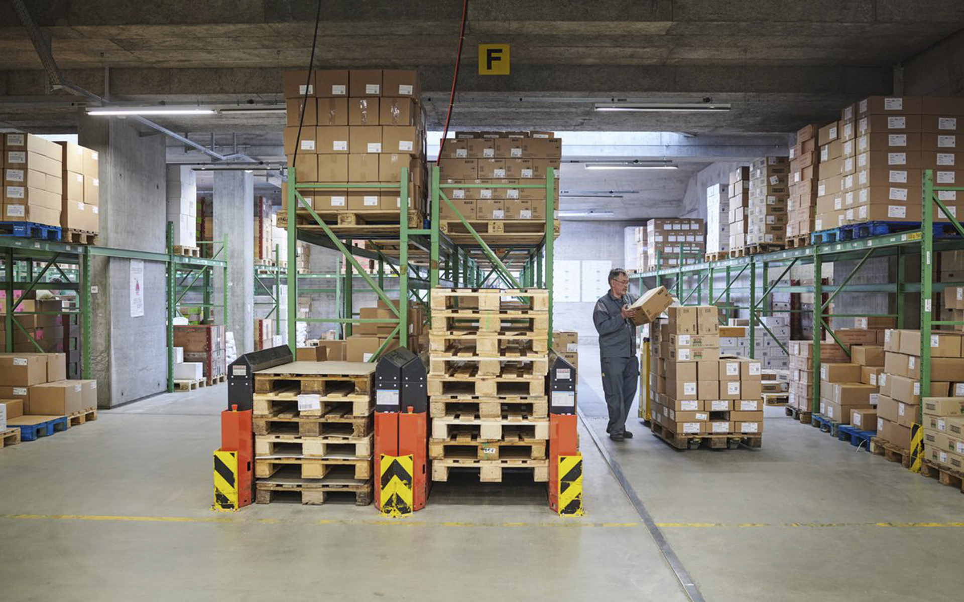 Deposito della base logistica dell'esercito 